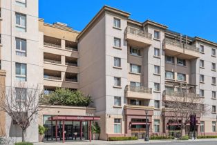 Condominium, 931  E Walnut ST, Pasadena, CA  Pasadena, CA 91106
