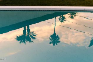 Single Family Residence, 19733 Victory blvd, Woodland Hills, CA 91367 - 27