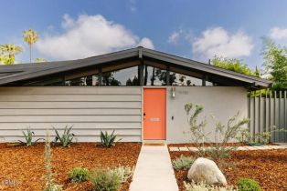 Single Family Residence, 19733 Victory BLVD, Woodland Hills, CA  Woodland Hills, CA 91367