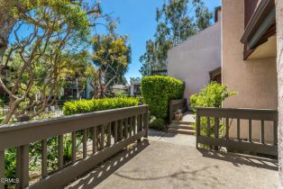 Condominium, 4944 Maytime ln, Culver City, CA 90230 - 5