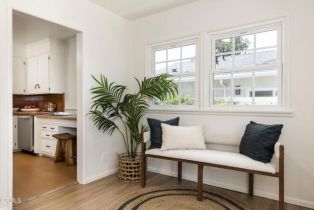 Single Family Residence, 3008 Naomi st, Burbank, CA 91504 - 11