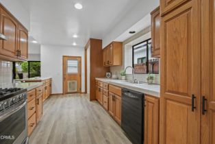 Single Family Residence, 5131 Greenbush ave, Sherman Oaks, CA 91423 - 8