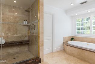 Single Family Residence, 15450 Briarwood dr, Sherman Oaks, CA 91403 - 33