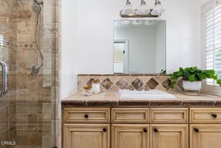 Single Family Residence, 15450 Briarwood dr, Sherman Oaks, CA 91403 - 34