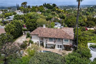 Single Family Residence, 15450 Briarwood dr, Sherman Oaks, CA 91403 - 44