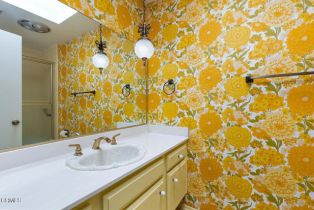 Single Family Residence, 12726 Byron ave, Granada Hills, CA 91344 - 20