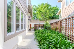 Condominium, 2759 Butter Creek dr, Pasadena, CA 91107 - 3