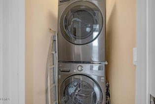 Single Family Residence, 110 Glen Summer rd, Pasadena, CA 91105 - 26