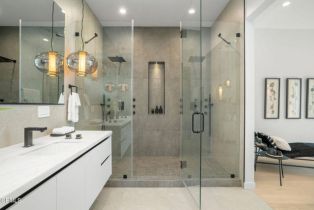 Single Family Residence, 5622 Natick ave, Sherman Oaks, CA 91411 - 32