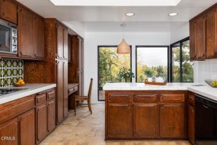 Single Family Residence, 339 Patrician way, Pasadena, CA 91105 - 9