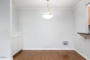 Condominium, 360 Euclid ave, Pasadena, CA 91101 - 10