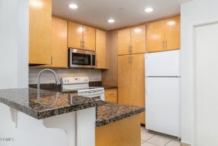 Condominium, 360 Euclid ave, Pasadena, CA 91101 - 13