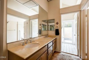 Single Family Residence, 11812 Kaman ct, Granada Hills, CA 91344 - 31