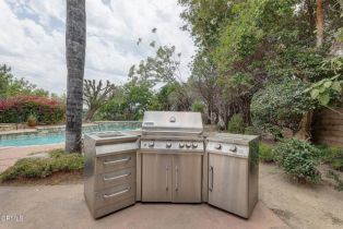 Single Family Residence, 11812 Kaman ct, Granada Hills, CA 91344 - 34