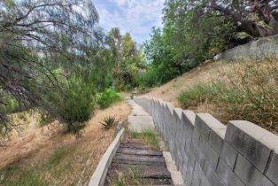 Single Family Residence, 11812 Kaman ct, Granada Hills, CA 91344 - 36