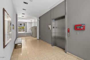 Condominium, 111 De Lacey ave, Pasadena, CA 91105 - 5