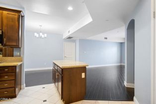 Condominium, 4424 Whitsett ave, Studio City, CA 91604 - 4