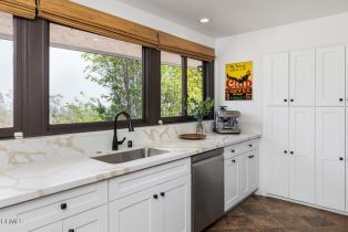 Single Family Residence, 405 Sequoia dr, Pasadena, CA 91105 - 16