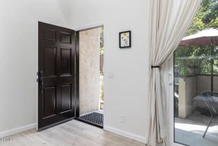 Condominium, 301 Wallis st, Pasadena, CA 91106 - 2