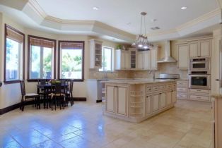 Single Family Residence, 4526 Katherine ave, Sherman Oaks, CA 91423 - 24