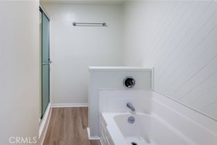 Townhouse, 1333 Valley View Road, Glendale, CA 91202 - 25