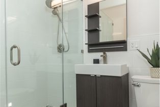 Single Family Residence, 3251 Vickers dr, Glendale, CA 91208 - 17