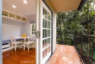 Single Family Residence, 335 Sycamore Glen, Pasadena, CA 91105 - 24