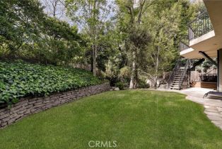 Single Family Residence, 335 Sycamore Glen, Pasadena, CA 91105 - 58