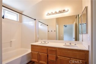 Single Family Residence, 32000 Corte Sagunto, Temecula, CA 92592 - 25