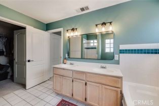 Condominium, 2461 Oneida st, Pasadena, CA 91107 - 14