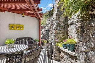 Single Family Residence, 881 Country Club dr, Burbank, CA 91501 - 22