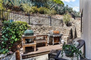 Single Family Residence, 881 Country Club dr, Burbank, CA 91501 - 23