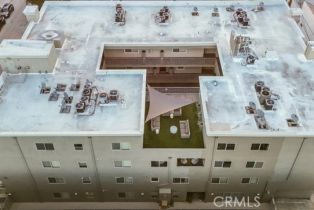 Condominium, 11023 Fruitland dr, Studio City, CA 91604 - 22