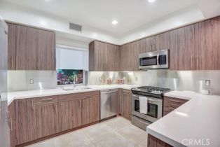 Condominium, 11023 Fruitland dr, Studio City, CA 91604 - 8