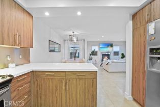 Condominium, 11023 Fruitland dr, Studio City, CA 91604 - 9