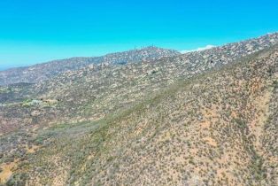 Single Family Residence, 16801 Chaparral way, Poway, CA 92064 - 50