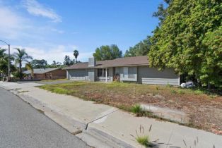 Single Family Residence, 2543 Buena rosa, Fallbrook, CA 92028 - 5