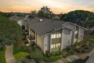 Condominium, 8566 Van Ness Court, Huntington Beach, CA  Huntington Beach, CA 92646