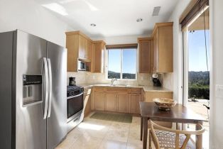 Single Family Residence, 13665 White Rock Station Road, Poway, CA 92064 - 35