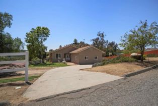 Single Family Residence, 11112 Calgary way, Valley Center, CA 92082 - 3