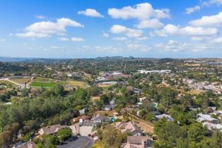 Single Family Residence, 2125 Stage Coach ln, Fallbrook, CA 92028 - 35