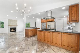 Single Family Residence, 2125 Stage Coach ln, Fallbrook, CA 92028 - 5