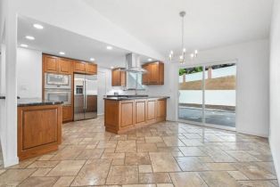 Single Family Residence, 2125 Stage Coach ln, Fallbrook, CA 92028 - 6
