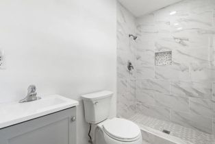 Single Family Residence, 2125 Stage Coach ln, Fallbrook, CA 92028 - 9