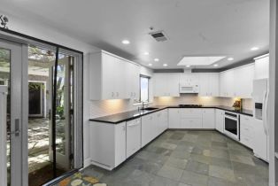 Single Family Residence, 14645 High Valley rd, Poway, CA 92064 - 12