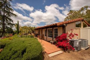 Single Family Residence, 11105 Berry rd, Valley Center, CA 92082 - 60