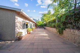 Single Family Residence, 13808 Pomerado rd, Poway, CA 92064 - 38