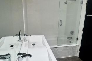 Apartment, 7224 Hillside ave, Hollywood , CA 90046 - 7