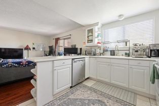 Condominium, 155 Rosebay dr, Encinitas, CA 92024 - 6