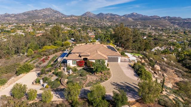 Single Family Residence, 13495 Del Poniente rd, Poway, CA 92064 - 1